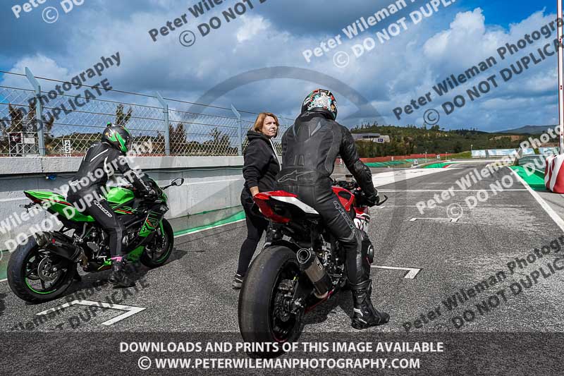 motorbikes;no limits;peter wileman photography;portimao;portugal;trackday digital images